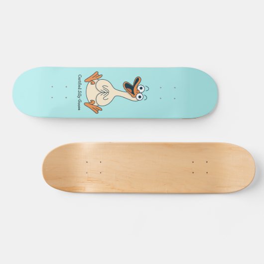 Silly Goose, Quirky, Funny Cartoon Goose Persoonlijk Skateboard (Horizontaal)