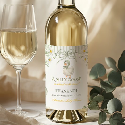 Silly Goose Sage Green Gender Neutral Baby Shower Wijn Etiket