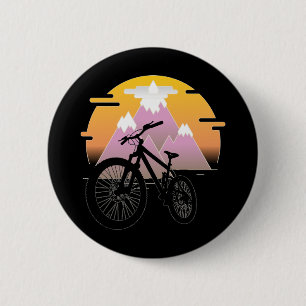 Silueta Mountain Bike con Sol y Montaña Ronde Button 5,7 Cm