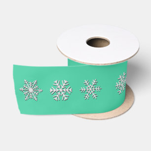 Silver 3-d sneeuwvlokken, achtergrond satijnen lint