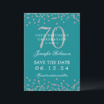 Silver 70th Birthday Save Date Confetti Blauwgroen Kaart<br><div class="desc">Elegant "70th Birthday Party" ontwerp met faux glitter confetti en details tekst. Makkelijk te gebruiken en makkelijk te personaliseren. Bestel vandaag nog!</div>