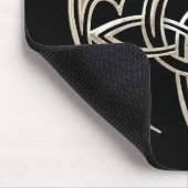 Silver and Black Dragon Trine Celtic Knoart Muismat (Hoek)