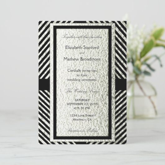 Silver and Black Modern Chevron Wedding Invitation Kaart (Staand voorkant)