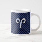 Silver Aries Zodiac Sign Blue Carbon Fiber Print Grote Koffiekop (Rechts)
