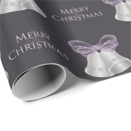 Silver Bells & Paarse Bow Merry Kerstmis Cadeaupapier (Rol Hoek)