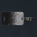 Silver Black Girly Glitter Sparkle Monogram Name Bagagelabel<br><div class="desc">Silver and Black Sparkle Glitter Monogram Name and Initiaal Pillow. Het label van de bagagetas maakt de perfecte mooie 16-jarige verjaardag,  bruiloft,  vrijgezellenfeest,  baby shower of vrijgezellenfeest voor iemand die haar kamer in stijl versiert.</div>