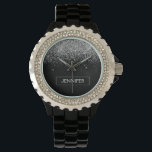 Silver Black Glitter Girly Monogram Naam Horloge<br><div class="desc">Zwart en Zilver Sparkle Glitter Monogram Naam Horloge. Dit maakt het perfecte afstuderen,  verjaardagscadeau,  bruiloft,  vrijgezellenfeest,  jubileum,  baby shower of vrijgezellenfeest cadeau voor iemand die houdt van glamoureuze en chique stijlen.</div>