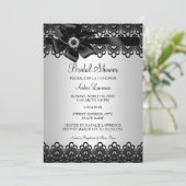 Silver Black Lace en Bow Vrijgezellenfeest Invite Kaart (Staand voorkant)