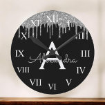 Silver Black Luxury Glitter Glam Monogram Naam Grote Klok<br><div class="desc">Silver and Black Sparkle Glitter Monogram Name en Initiaal Luxury Wall Clock. Dit maakt de perfecte liefhebbende 16 verjaardag,  bruiloft,  vrijgezellenfeest,  verjaardagsdag,  baby shower of vrijgezellenfeest voor iemand die van luxe glam en stijl houdt.</div>