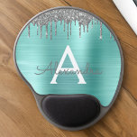 Silver Blauwgroen Glitter geborsteld Metaal Monogr Gel Muismat<br><div class="desc">Silver en Blauwgroen Aqua Blue Faux Folie Metallic Sparkle Glitter Brushed Metal Monogram Naam en Initiaal Mousepad (Muismat). Dit maakt de perfecte lieve 16 verjaardags-,  bruiloft-,  vrijgezellenfeest-,  jubileum-,  baby shower- of vrijgezellenfeestcadeau voor iemand die van glamluxe en chique stijlen houdt.</div>