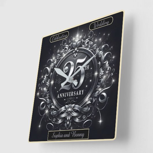 Silver Bliss: 25e Jubileum Vierkante Klok (Hoek)