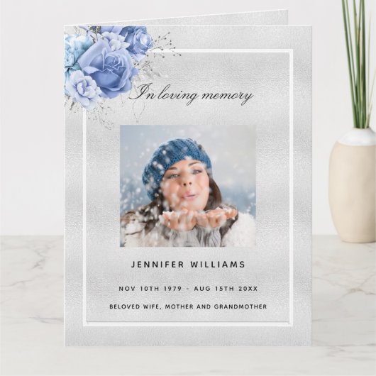 Silver Blue Foral Photoelegant begrafenisprogramma Bedankkaart (Voorkant)