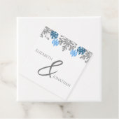 Silver Blue Snowflakes Winter Wedding Bedankjes Labels (In situ)