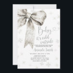 Silver Bow Baby Het is koud buiten Baby shower Kaart<br><div class="desc">Silver Bow Baby Het is koud buiten Baby shower Invitation Snowflakes Sprinkled Conquette Baby shower Invitation</div>