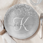 Silver Brushed Metal Glitter Monogram Name Papieren Bordje<br><div class="desc">Pas dit trendy bord-ontwerp met  zilveren mousserende glitter op een zilveren geborstelde metalen achtergrond eenvoudig aan.</div>