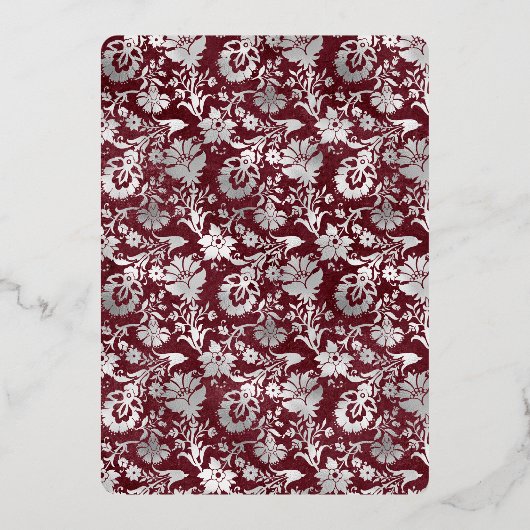 Silver Burgundy Red Floral Vrijgezellenfeest Folie Uitnodiging (Achterkant)