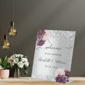Silver burgundy roze bloemen welkom bruiloft reclamebord met voetstuk
