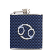 Silver Cancer Sign on Navy Blue Carbon Fiber Print Heupfles (Voorkant)