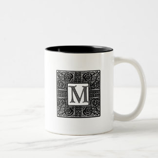 Silver Celtic "M" Monogram Tweekleurige Koffiemok