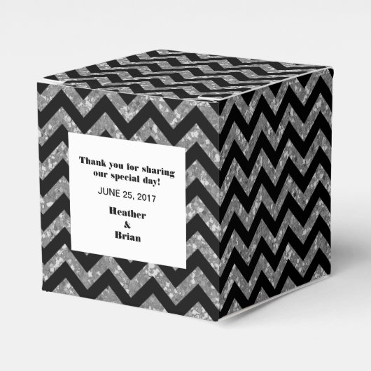 Silver Chevron Glitter Favor Box Bedankdoosjes (Voorkant Zijde)
