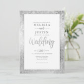Silver Damask bloemenbruiloft uitnodiging (Staand voorkant)