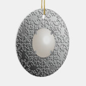 Silver Damask met een faux mabe parel Keramisch Ornament (Rechts)