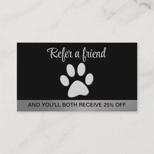 Silver Dog Paw op zwarte achtergrond Aanbevelingskaartje (Voorkant)