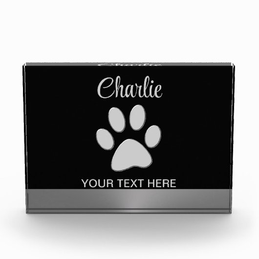 Silver Dog Paw op zwarte achtergrond Fotoblokken (Voorkant)