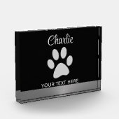 Silver Dog Paw op zwarte achtergrond Fotoblokken (Links)