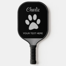 Silver Dog Paw op zwarte achtergrond