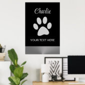 Silver Dog Paw op zwarte achtergrond Poster (Thuiskantoor)