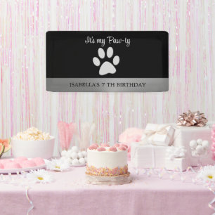 Silver Dog Paw op zwarte achtergrond Spandoek