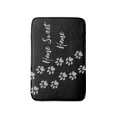 Silver Dog Paws zwarte achtergrond Afdrukpatroon Badmat (Voorkant Verticaal)