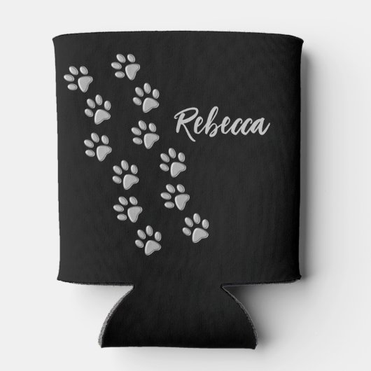 Silver Dog Paws zwarte achtergrond Afdrukpatroon Blikjeskoeler (Achterkant)
