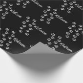 Silver Dog Paws zwarte achtergrond Afdrukpatroon Cadeaupapier (Hoek)