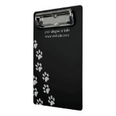 Silver Dog Paws zwarte achtergrond Afdrukpatroon Mini Klembord (Angled2)