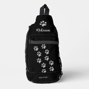 Silver Dog Paws zwarte achtergrond Afdrukpatroon Sling Bag