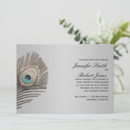 Silver Elegance Peacock Wedding Invitation Kaart (Staand voorkant)