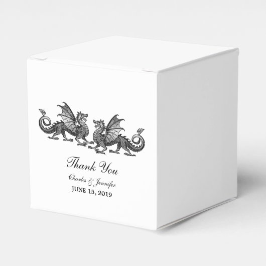 Silver Elegant Dragons Wedding Favor Boxes Bedankdoosjes (Voorkant Zijde)