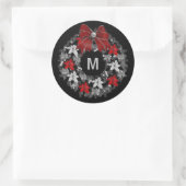 Silver en Red Holiday Wreater met monogram Ronde Sticker (Tas)