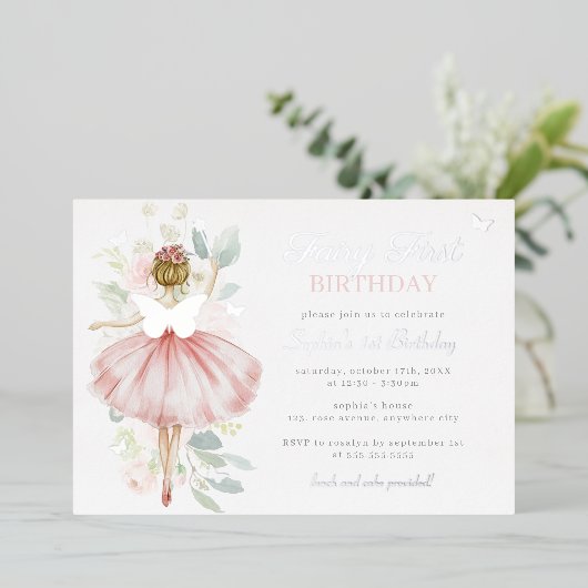 Silver Fairy Eerste 1e Verjaardag Vlinder Folie Uitnodiging (Staand Voorkant)