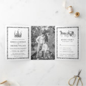 Silver Fairytale Castle Princess Carriage Weduwsch Drieluik Uitnodiging (Binnen)