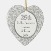 Silver Floral Elegance 25th Wedding Jubileum Keramisch Ornament (Rechts)