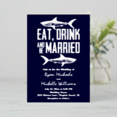 Silver Foil Shark Eat Drink en zijn huwelijkshuwel Folie Uitnodiging (Staand Voorkant)