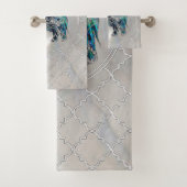 Silver Framed Elephant op Abalone en Pearl Bad Handdoek (Insitu)