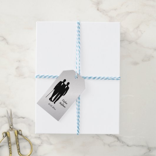 Silver Gay Wedding Grooms met Namen en Datum Cadeaulabel (Met Touw)