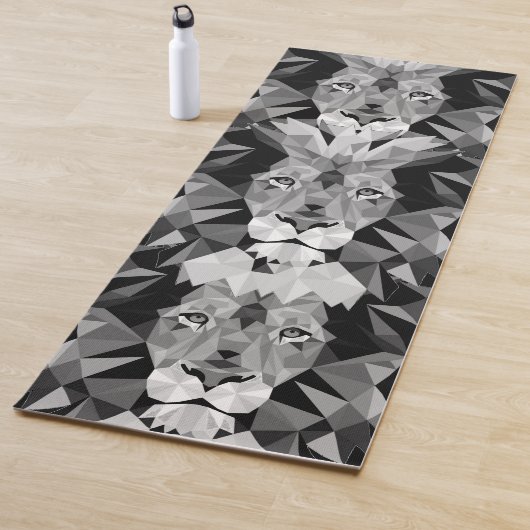 Silver Geometric Lion Yogamat (In situ)