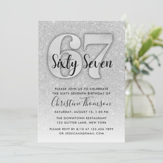 Silver Glitter 67th Birthday Invitation Kaart (Staand voorkant)