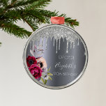 Silver glitter, 90ste verjaardag, druppelt floral  metalen ornament<br><div class="desc">Een ornament voor een negentigste verjaardag. Een donkere faux zilveren metalen achtergrond. Gedecormeerd met donkere paarse en bruine en roze roos bloemen, faux zilveren glitter druppelen, verfdruppelaar. Sjablonen voor een naam, datum en leeftijd van 90 jaar. De naam wordt geschreven met een wit modern handgeschreven stijlmanuscript met letters. Perfect als...</div>