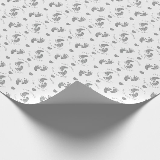 Silver Glitter Baby Feet Gepersonaliseerd Baby sho Cadeaupapier (Hoek)